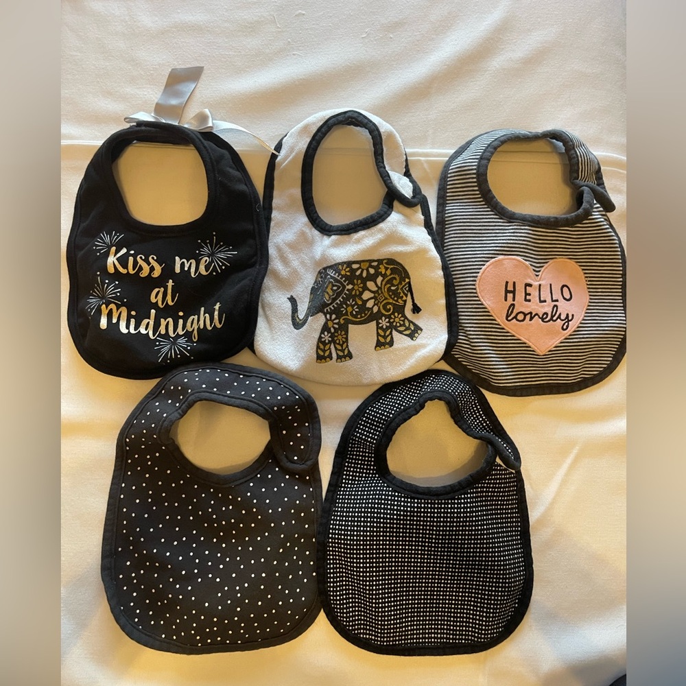 Koala Kids/Carters Black and White Baby Bib